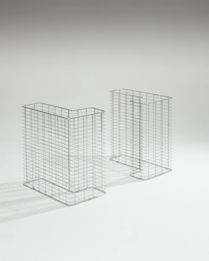 Pamono Large Wire Desk in Glass and Metal by Terence Conran, 1980s Outlet