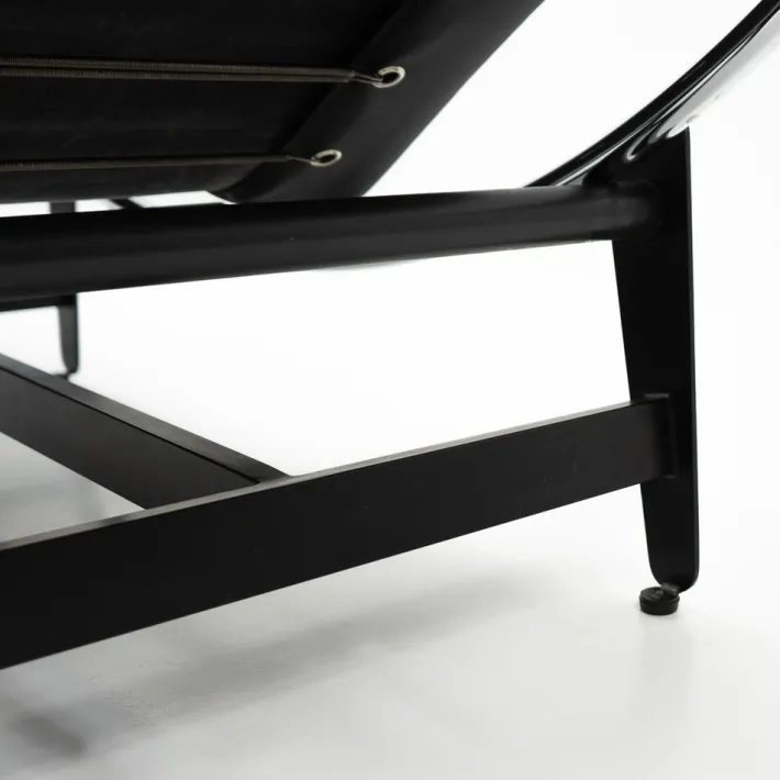 Pamono Lc4 / B306 Chaise Longue by Le Corbusier for Wohnbedarf, 1950s Best