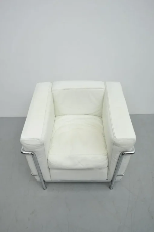 Pamono LC2 Armchair by Le Corbusier, Pierre Jeanneret and Charlotte Perriand for Cassina Discount