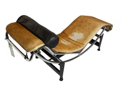 Pamono Lc4 Chaise Longue by Le Corbusier for Cassina, 1970s Outlet