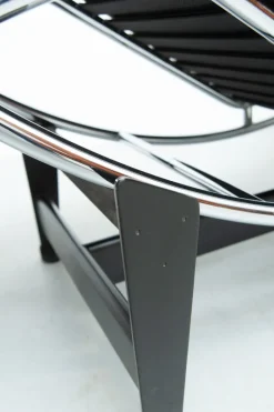 Pamono LC4 Chaise Lounge by Le Corbusier and Charlotte Perriand and Pierre Jeanneret for Cassina, 1920s Sale