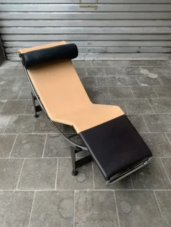 Pamono LC4 Louis Vuitton Limited Edition Lounge Chair by Charlotte Perriand, Le Corbusier and Pierre Jeanneret fo Cassina, 2014