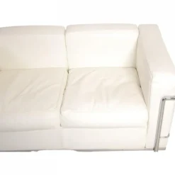 Pamono LC2 2-Seater Sofa in White Leather by Le Corbusier Online