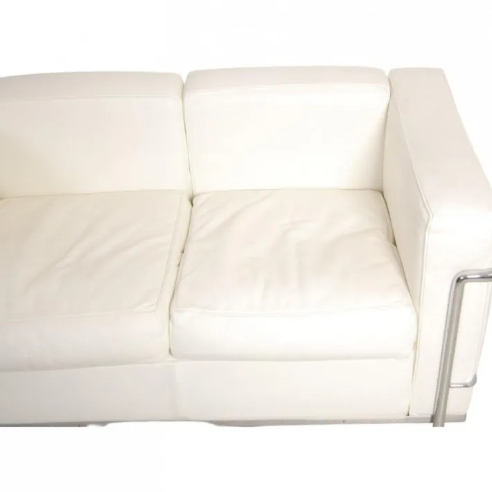 Pamono LC2 2-Seater Sofa in White Leather by Le Corbusier Online