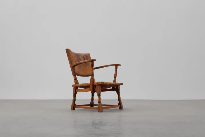 Pamono Leather and Oak Armchair by Theo Ruth for Artifort, The Netherlands, 1940s Clearance