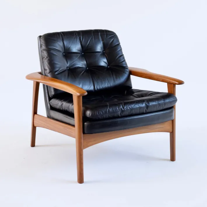 Pamono Leather Armchairs with Teak Frames, 1960s, Set of 2