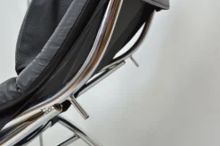 Pamono Leather Chaise Lounge, 1980s