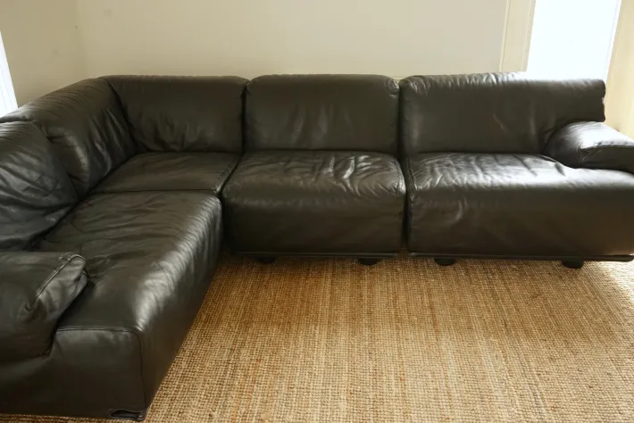 Pamono Leather Flandra Modular Sofa by Vico Magistretti for Cassina, Italy, 1970s, Set of 4 Sale