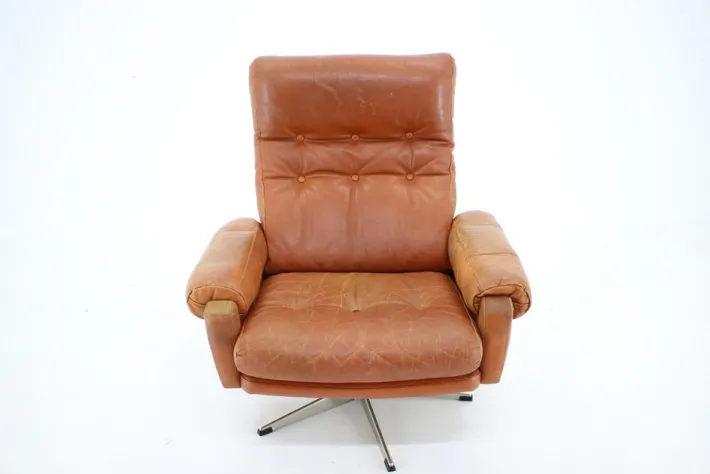 Pamono Leather Swivel Armchair from Niili Stopmobbler, Dermark, 1970s New