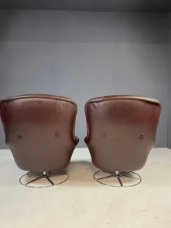 Pamono Leather Swivel Armchairs from PEEM, Finland, 1970s, Set of 2 Clearance