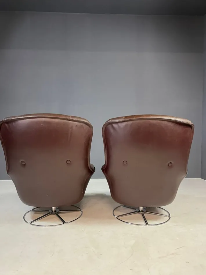 Pamono Leather Swivel Armchairs from PEEM, Finland, 1970s, Set of 2 Clearance