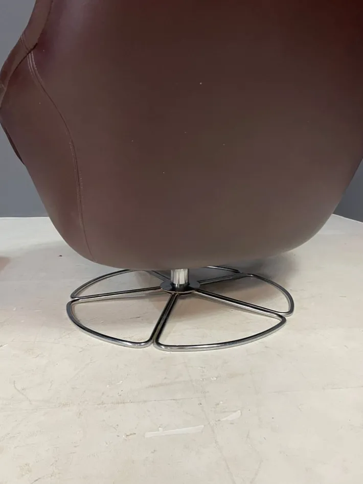 Pamono Leather Swivel Armchairs from PEEM, Finland, 1970s, Set of 2 Clearance