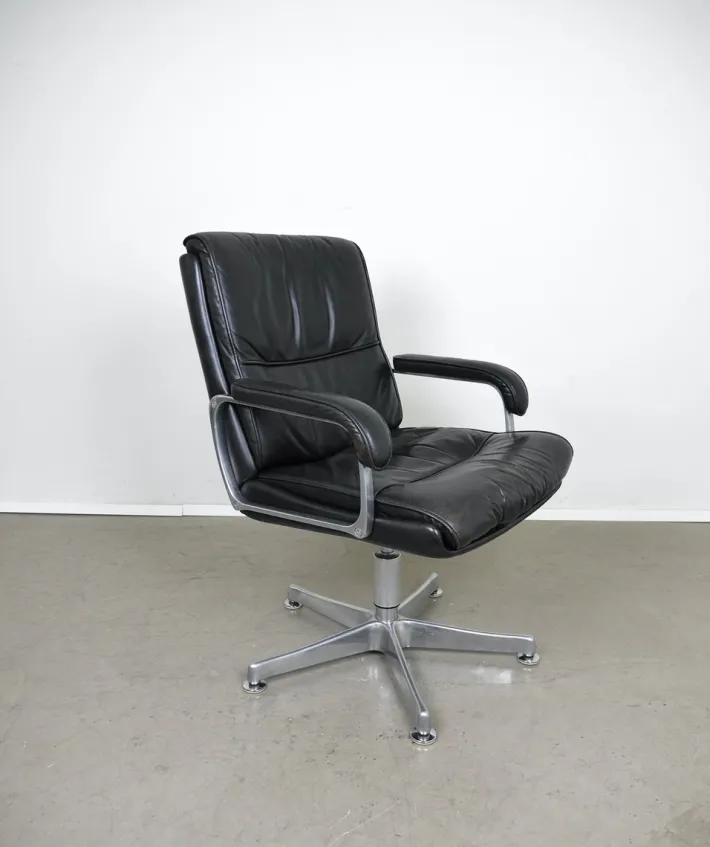 Pamono Leather Swivel Chair with Armrests from Draebert, Germany, 1970s Clearance