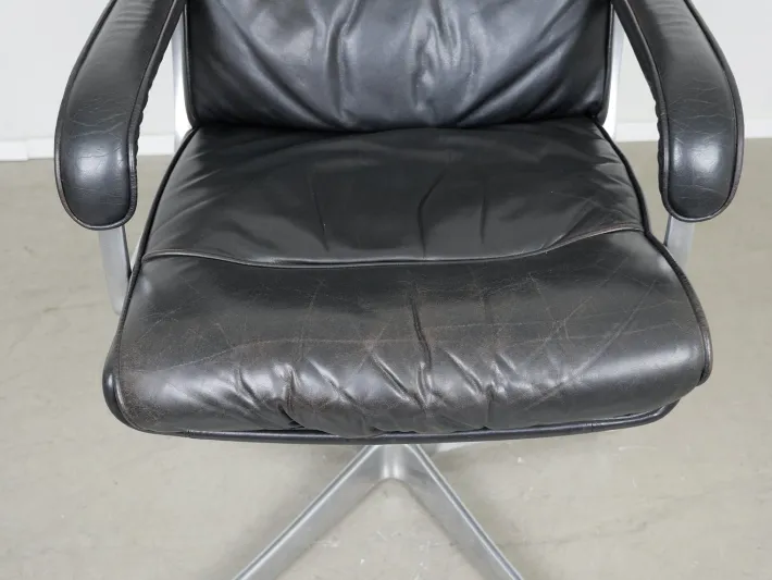 Pamono Leather Swivel Chair with Armrests from Draebert, Germany, 1970s Clearance