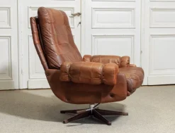 Pamono Leather Swivel Lounge Chair from OPE Möbler Jönköping, Sweden, 1960s Online