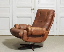 Pamono Leather Swivel Lounge Chair from OPE Möbler Jönköping, Sweden, 1960s Online