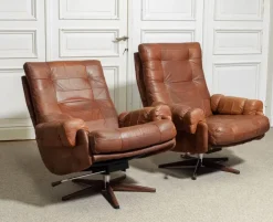 Pamono Leather Swivel Lounge Chairs attributed to Ope-Möbler Jönköping, Sweden, 1960s, Set of 2 Clearance