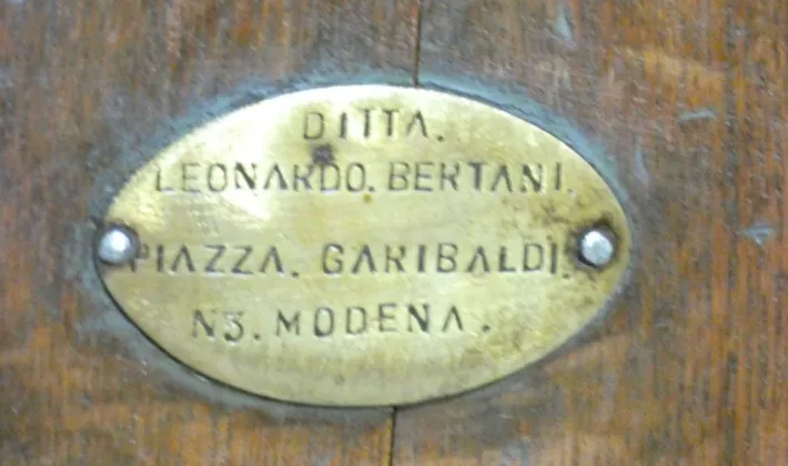 Pamono Libra Iron, Brass and Wood Bench by Leonardo Bertani, Italy, 1800s Outlet