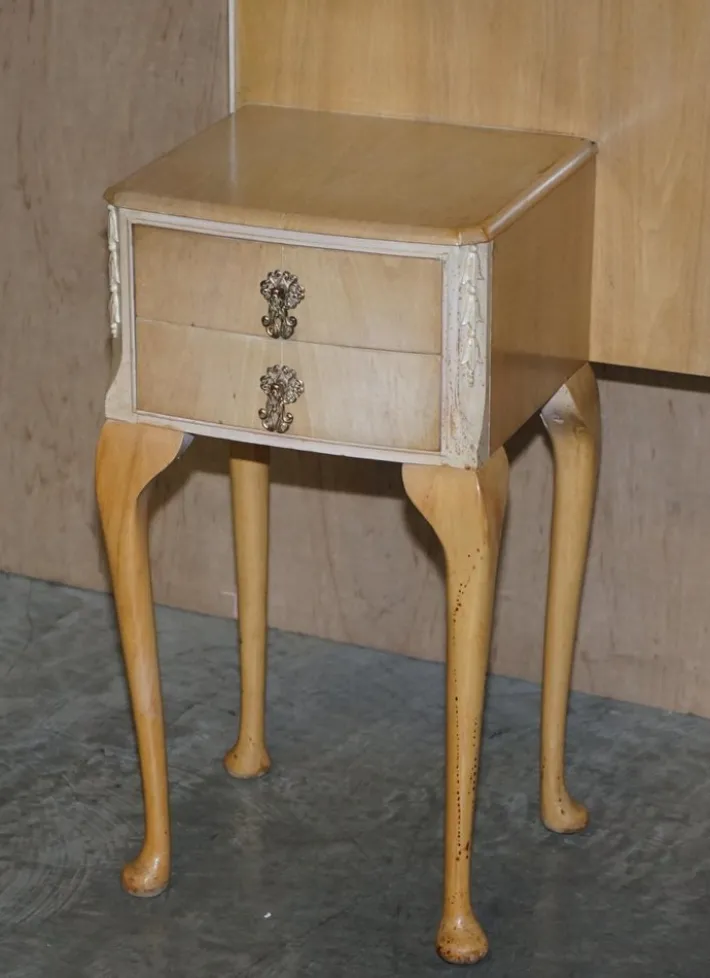 Pamono Light Walnut Headboard with Bedside Tables, 1940s Discount