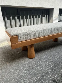 Pamono Light Wood Bench with Conical Legs and Grey Bouclé Fabric Sides, 2000s Outlet