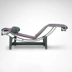 Pamono Limited Edition LC4 Chaise Longue by Le Corbusier for Cassina 1990s Discount