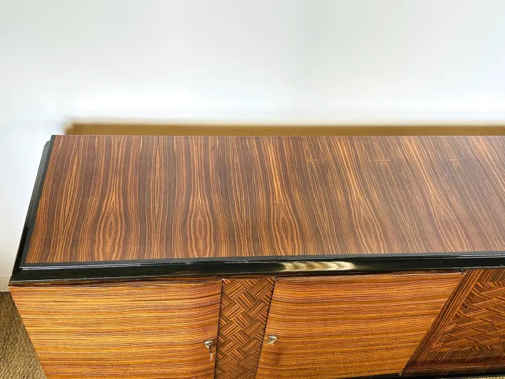 Pamono Long Art Deco Sideboard in Macassar and Zebrano by André Arbus, 1940 Online
