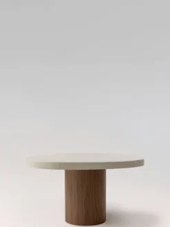 Pamono Lorā Mortex Table from PLATŌ