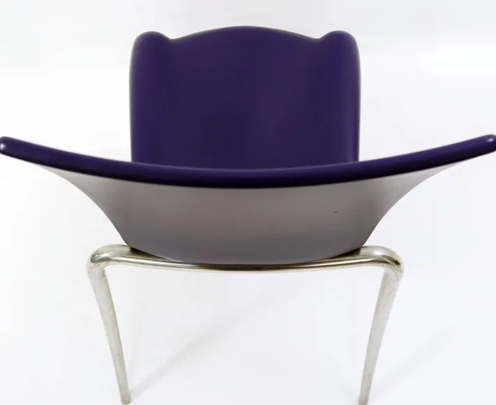 Pamono Louis 20 Chair by Philippe Starck for Vitra, 1990s Hot