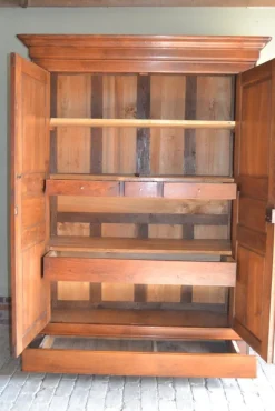 Pamono Louis Philippe Cabinet in Oak Outlet