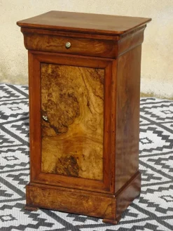 Pamono Louis Philippe Walnut and Burl Walnut Bedside Table Discount