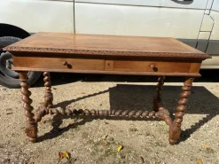 Pamono Louis XIII Style Oak 2-Drawer Desk with Twisted Legs Sale