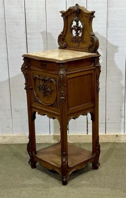 Pamono Louis XV Bedroom Set in Walnut, Early 20th Century, Set of 5 Hot