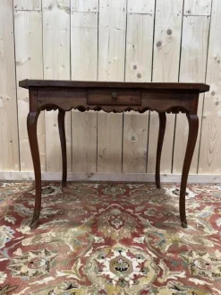 Pamono Louis XV Cabaret Table in Wood Online