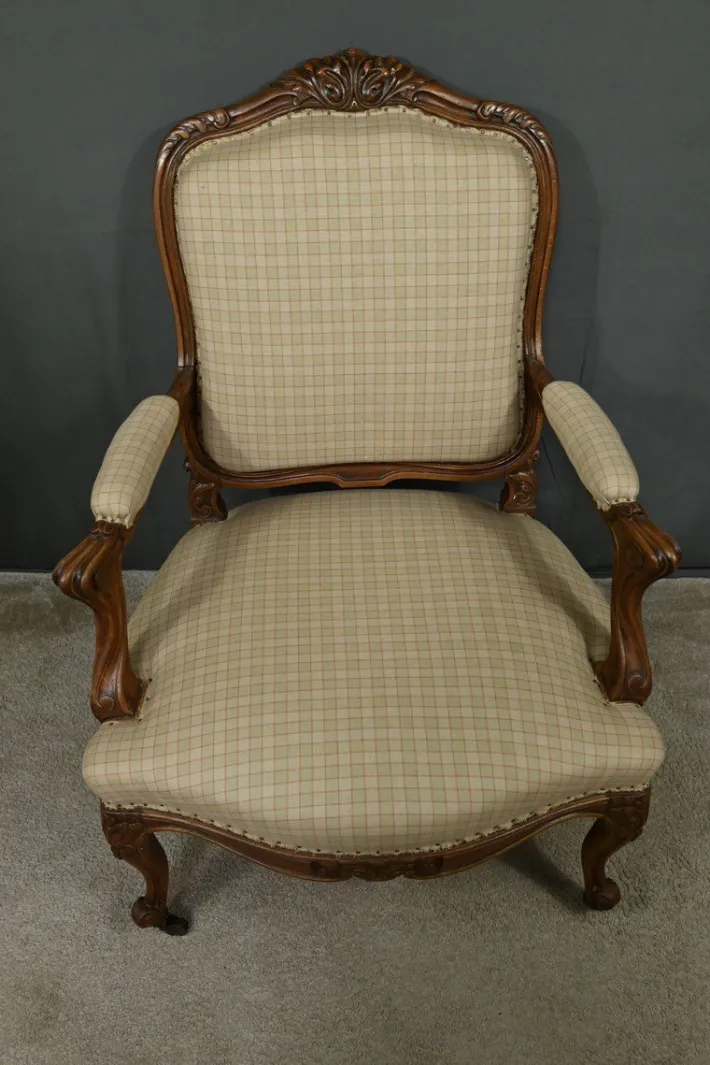 Pamono Louis XV Style Beechwood Armchair, Mid-19th Century Clearance