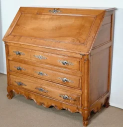 Pamono Louis XV Style Chest of Drawers or Secretaire in Cherry, Early 19th Century Outlet