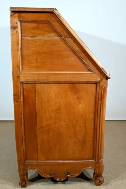 Pamono Louis XV Style Chest of Drawers or Secretaire in Cherry, Early 19th Century Outlet