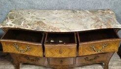 Pamono Louis XV Style Curved Chest of Drawers in Marquetry, 1880 Hot