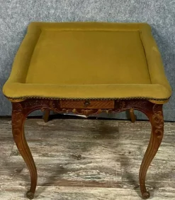 Pamono Louis XV Style Games Table in Carved Walnut Online