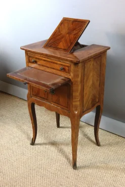 Pamono Louis XV Style Reading Side Table New