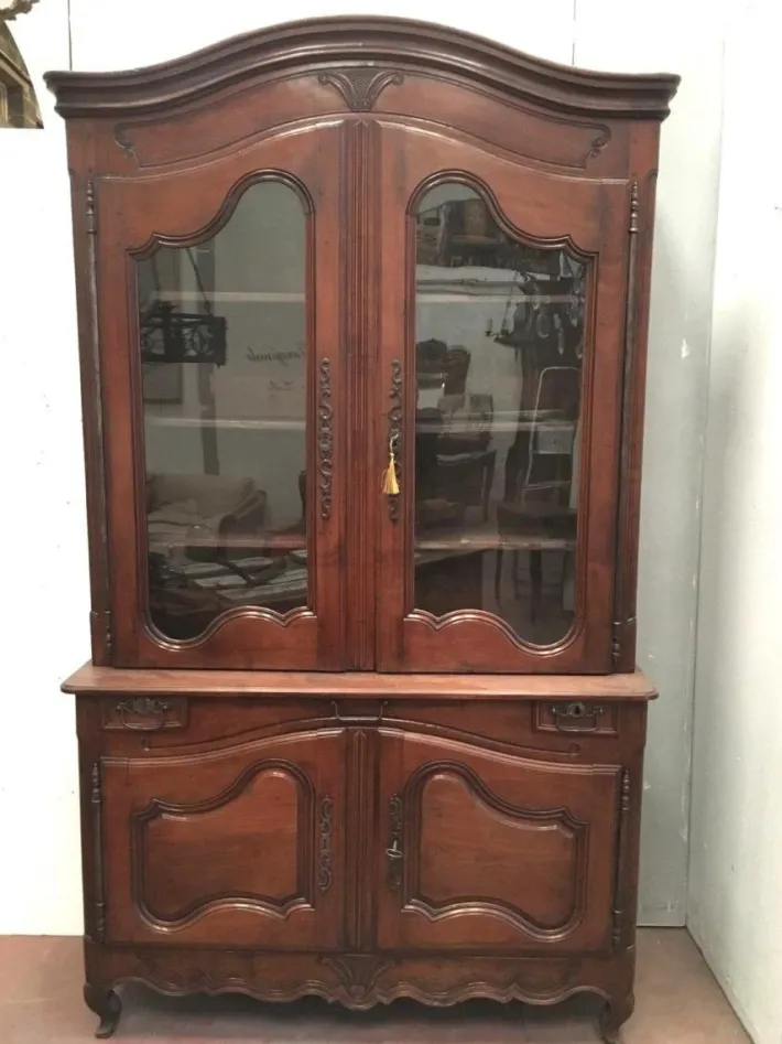 Pamono Louis XV Two-Body Buffet in Walnut, 1700s Discount