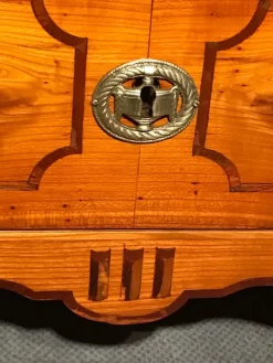 Pamono Louis XVI Dresser, Eastern France, 1780s Hot