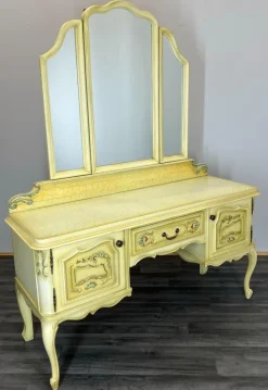 Pamono Louis XVI French Carved Dressing Table Outlet