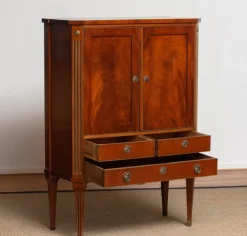 Pamono Louis XVI French Mahogany Veneer Cabinet with Brass Inlays, 1790s