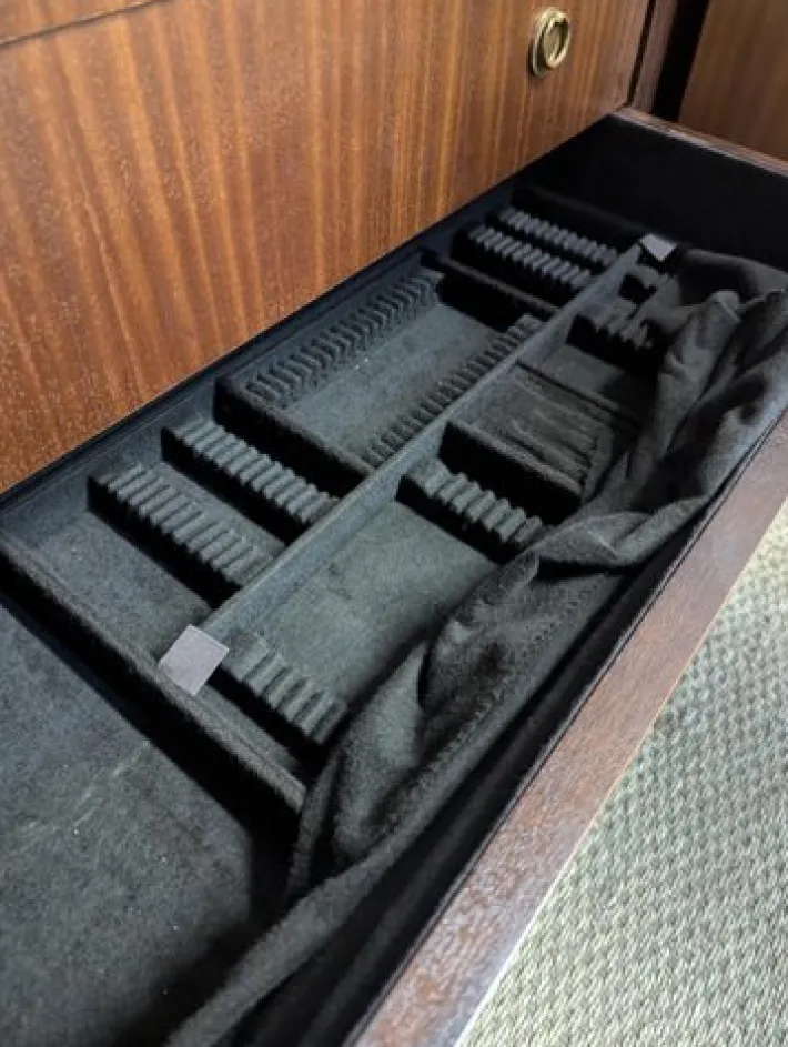 Pamono Louis XVI Style Cherry Wood Display Case Online