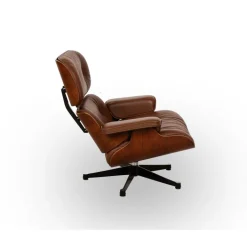 Pamono Lounge Chair in Leather by Charles & Ray Eames for Herman Miller Sale