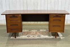 Pamono Mahogany Executive Desk, 1960s Outlet