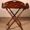 Pamono Mahogany Servant with Butler Tray, 19th Century Online