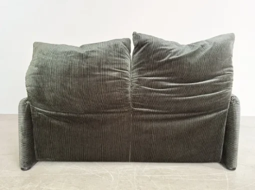 Pamono Maralunga 2-Seater Sofa in Corduroy by Vico Magistretti for Cassina Discount