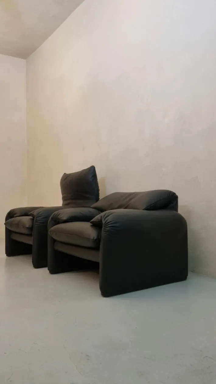 Pamono Maralunga Sofa and Armchairs by Vico Magistretti for Cassina, 1973, Set of 3 Sale