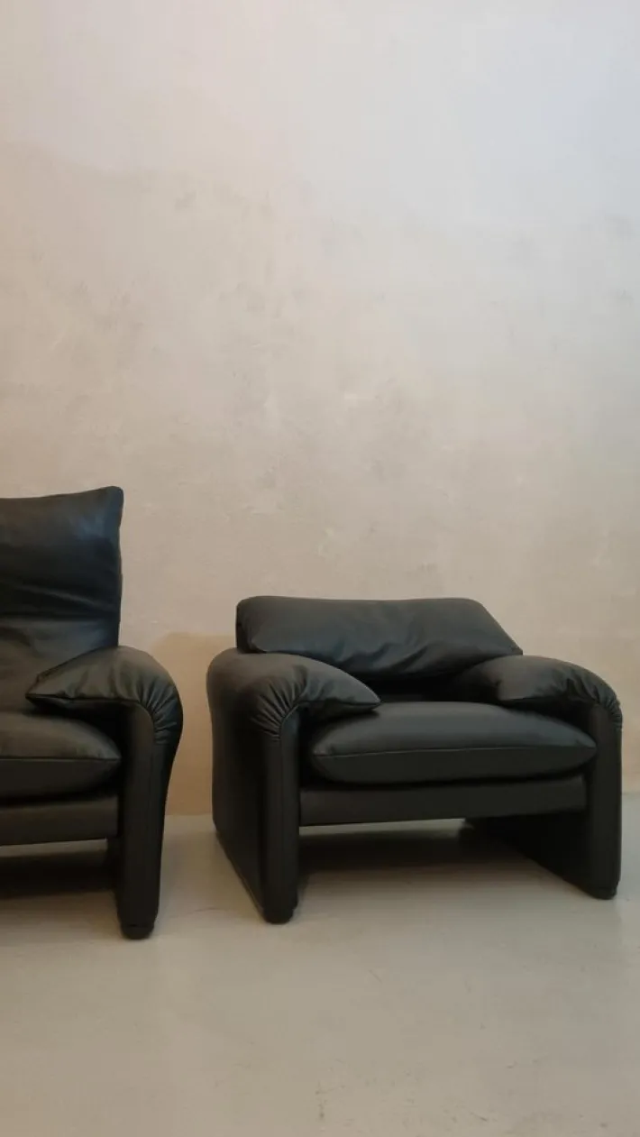 Pamono Maralunga Sofa and Armchairs by Vico Magistretti for Cassina, 1973, Set of 3 Sale